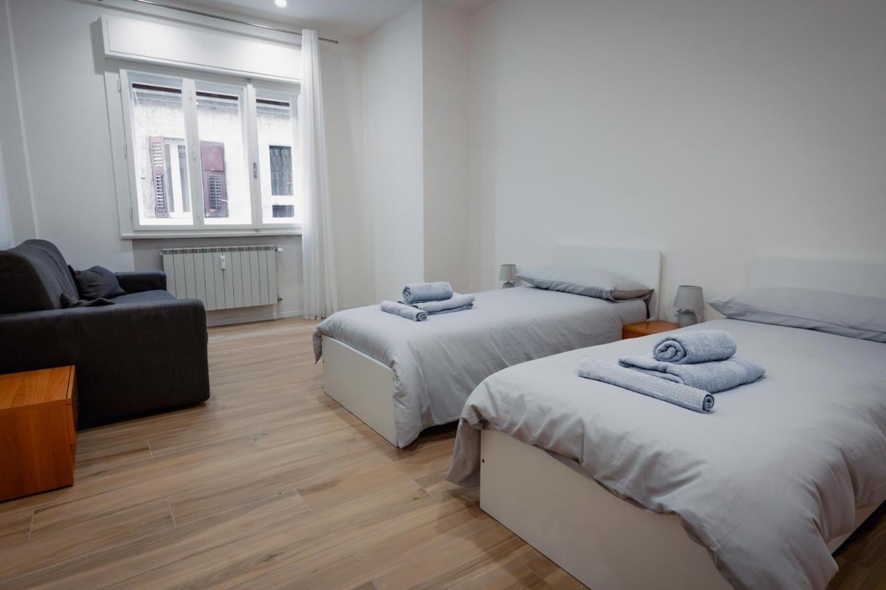 Centro Storico Moderno Trilocale Con Balcone Lägenhet Trieste Exteriör bild