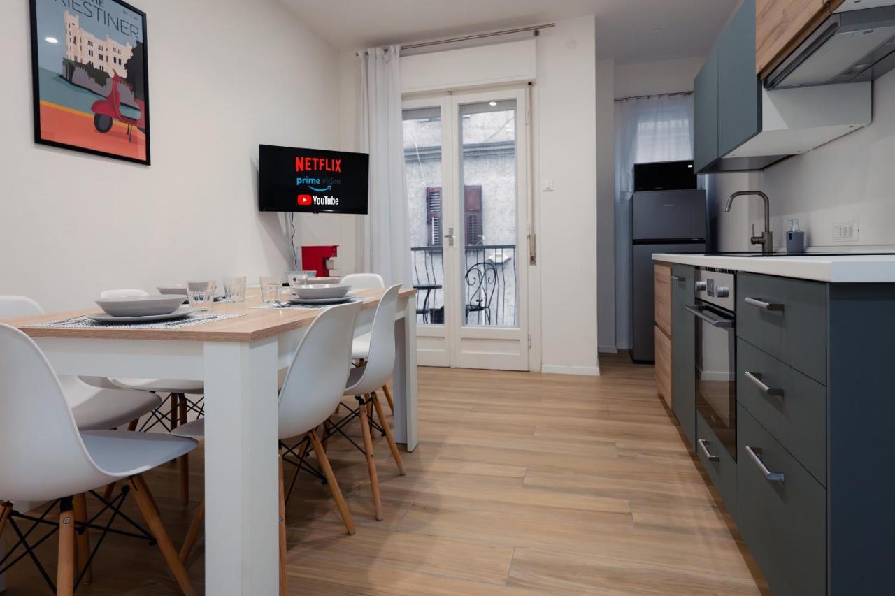 Centro Storico Moderno Trilocale Con Balcone Lägenhet Trieste Exteriör bild